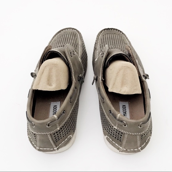 STEVE MADDEN Gray Perforated Casual Boat Shoes - Picture 5 of 6